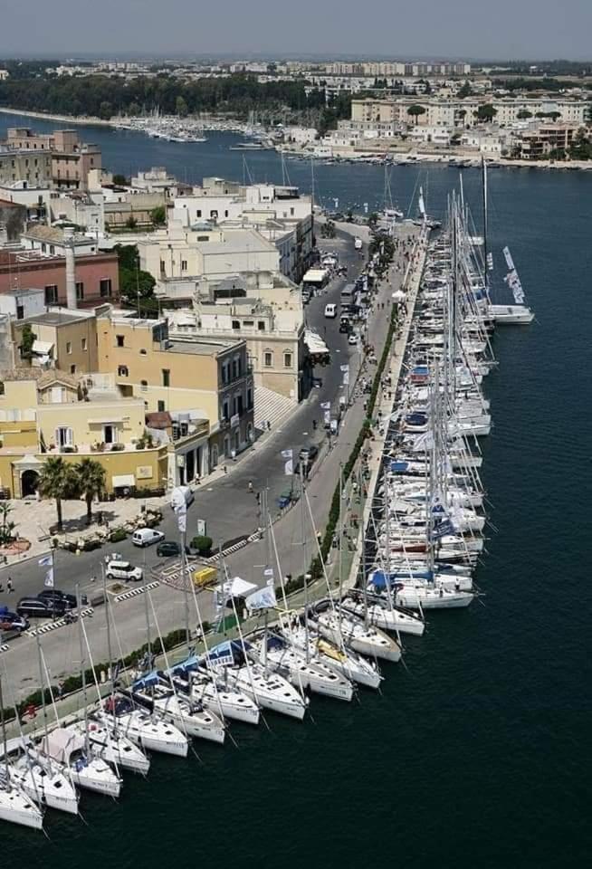 Centro Storico Mare Fuori Villa Brindisi Exteriör bild