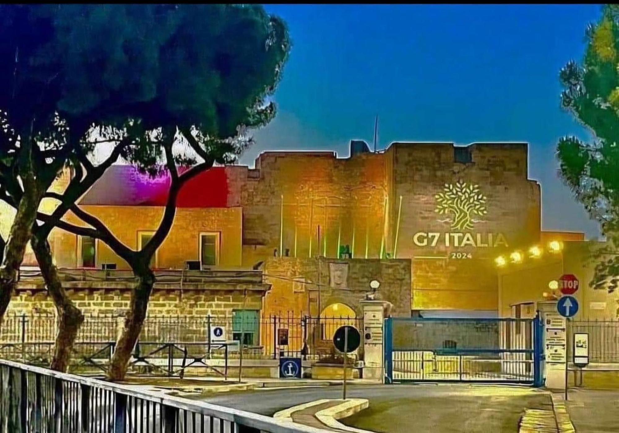 Centro Storico Mare Fuori Villa Brindisi Exteriör bild